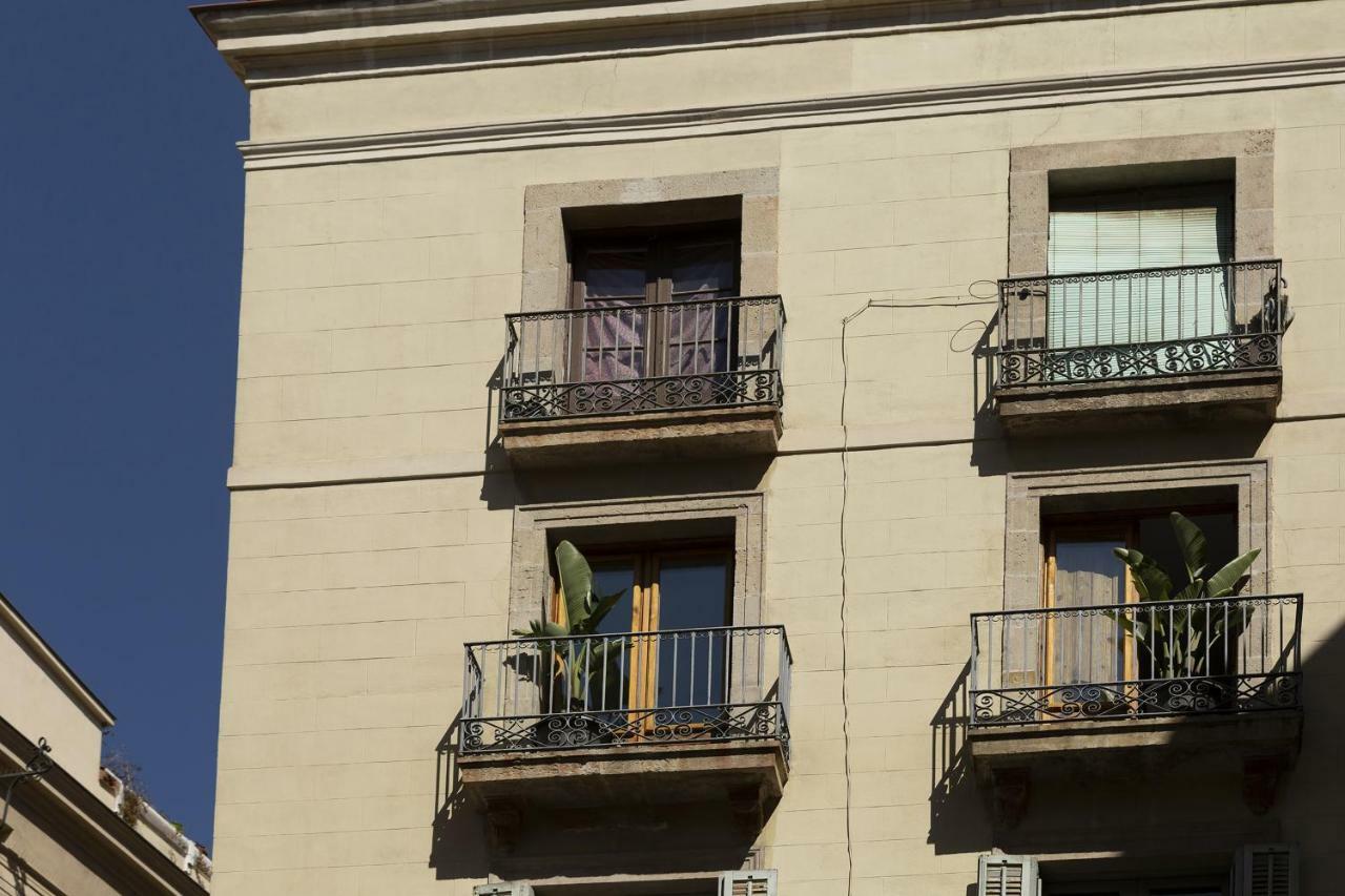 Hostal Sol Y K برشلونة المظهر الخارجي الصورة