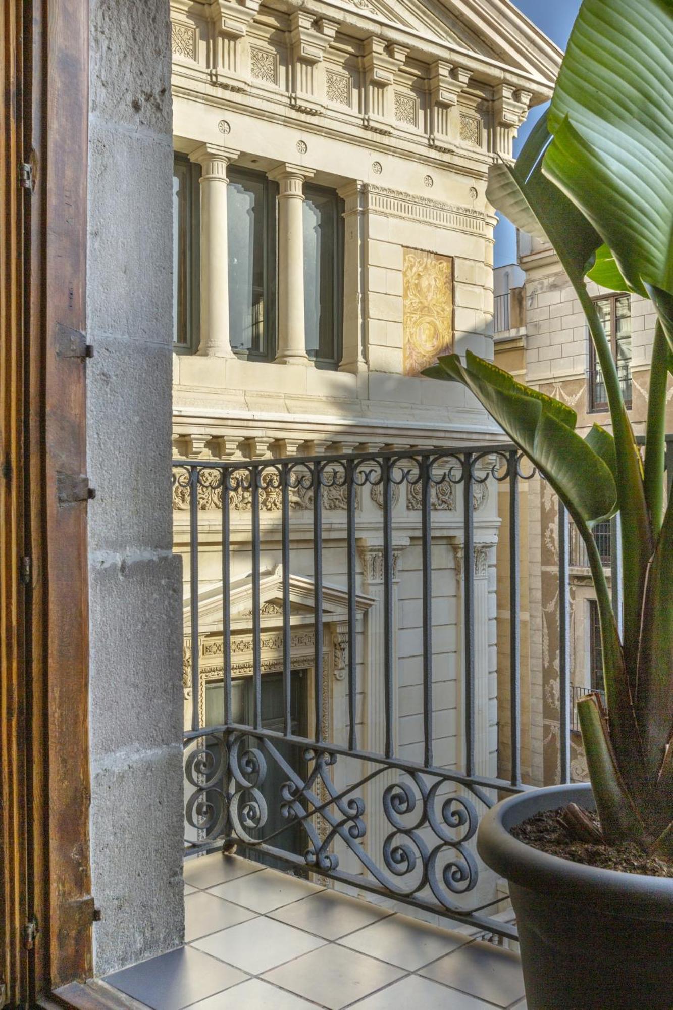 Hostal Sol Y K برشلونة المظهر الخارجي الصورة